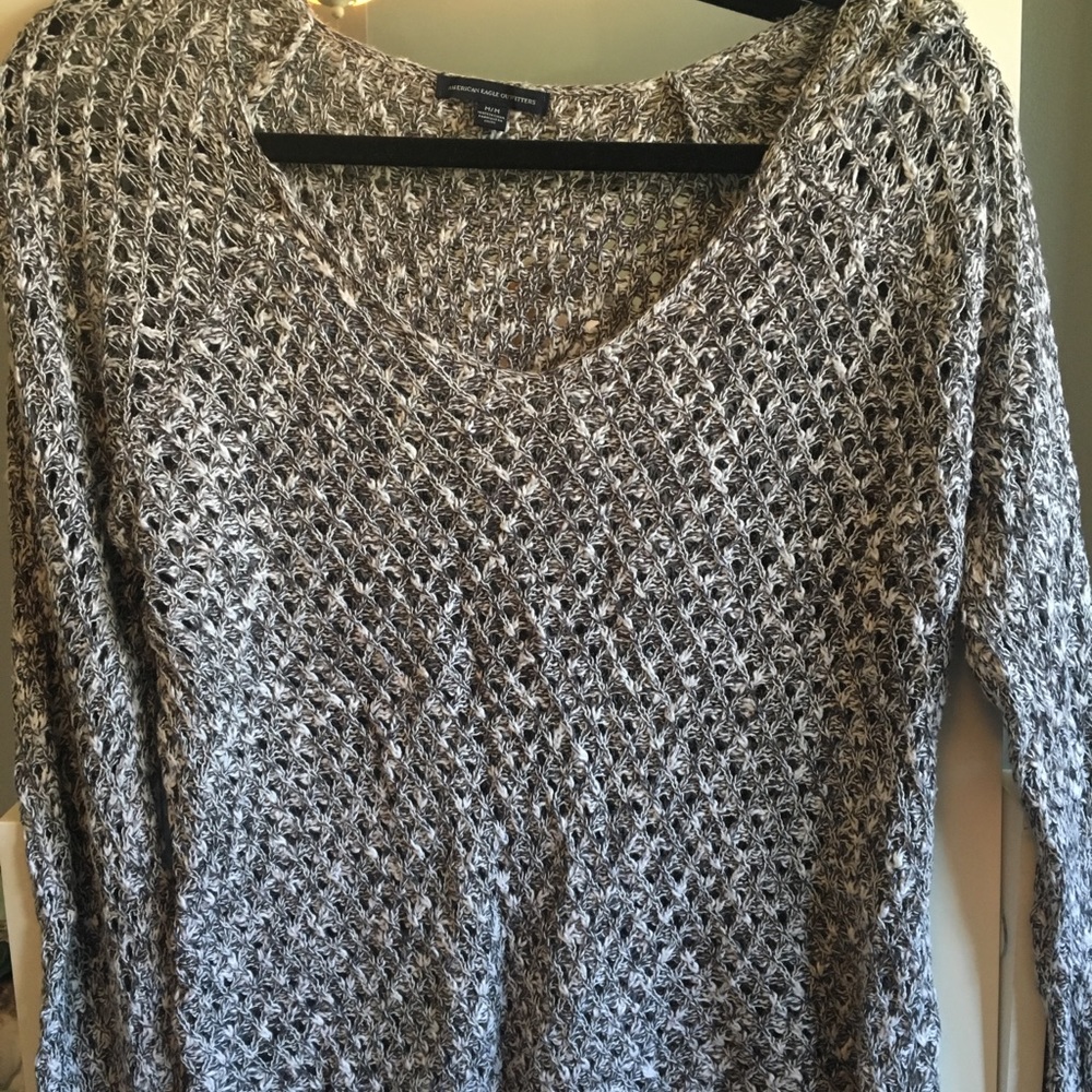american eagle knitted sweater